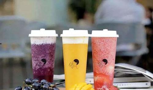 喜茶长沙爆料原视频,排队盛况与饮品细节大揭秘  第1张