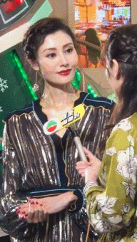 李嘉欣网络爆料视频  第1张